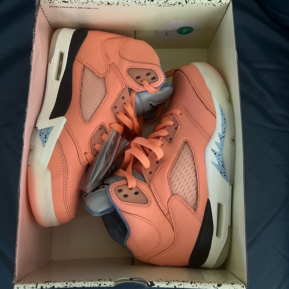 jordan 4s peach